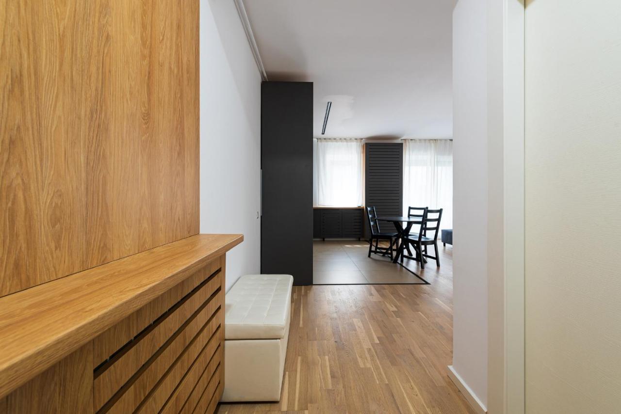 Sara - Stylish Apt With Balcony Near Piata Obor Bukarest Exterior foto