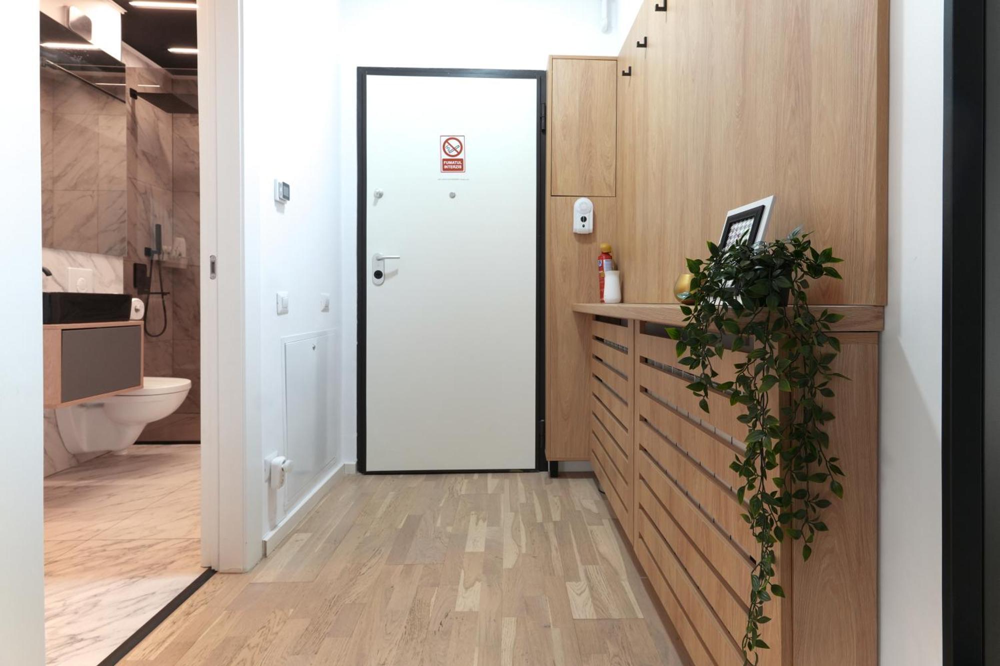 Sara - Stylish Apt With Balcony Near Piata Obor Bukarest Exterior foto